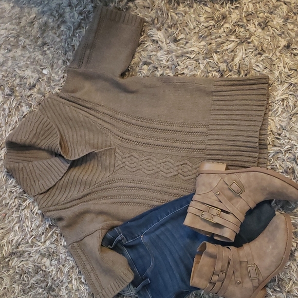 SALE⚡️NWOT BANANA REPUBLIC FINE MERINO WOOL SWEATER SZ XL - Picture 2 of 11